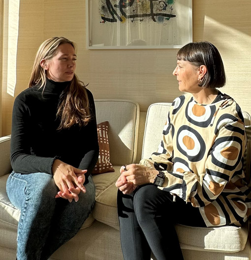 Valmentajat Saara Tarumo ja Virpi Ojakangas